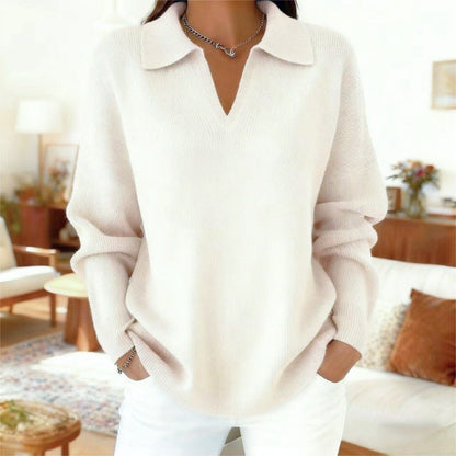 Linnea™ – Elegant stickad tröja med krage och V-ringning
